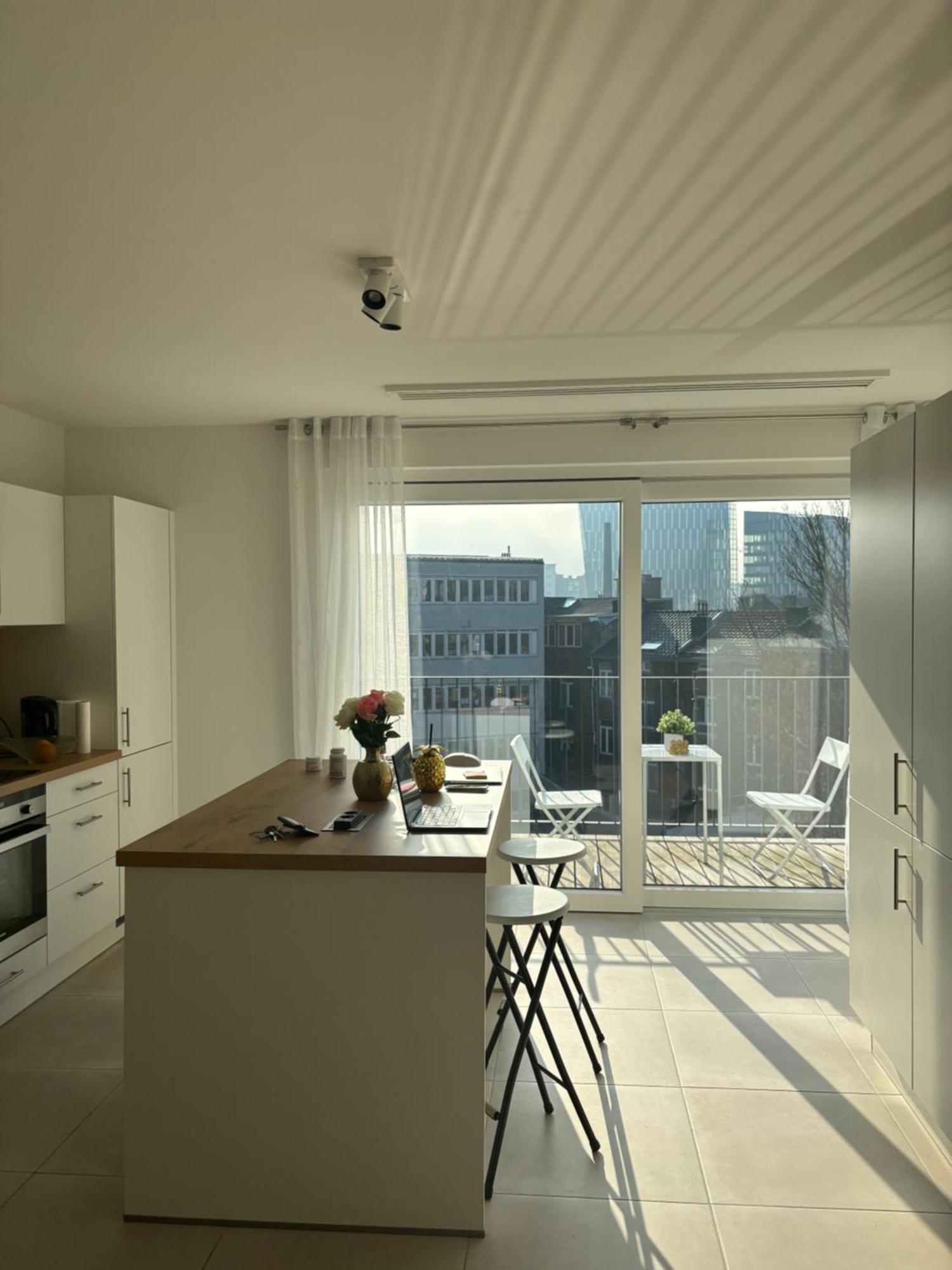 2 Bedrooms Luxury Apartment - Guillemins Льєж Екстер'єр фото